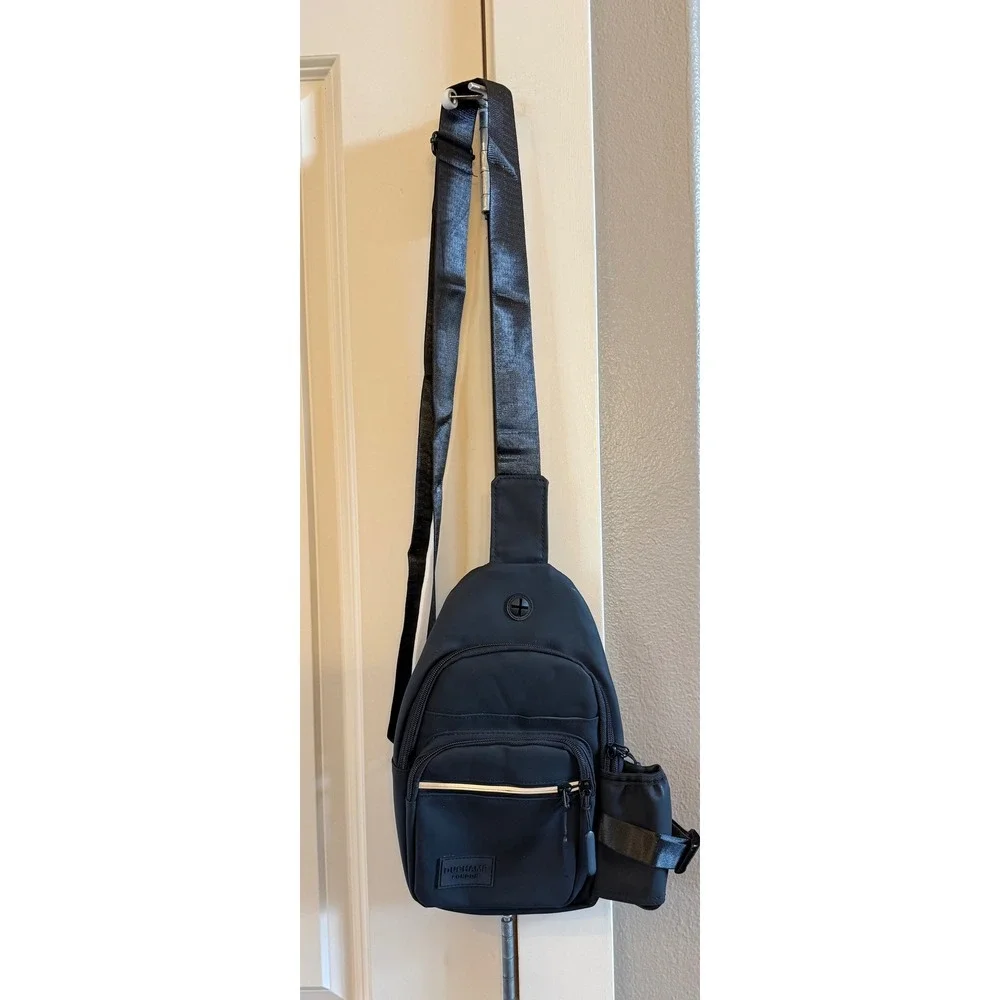 Duchamp London Black Sling Crossbody Unisex Bottle Holder Padded Travel Bag